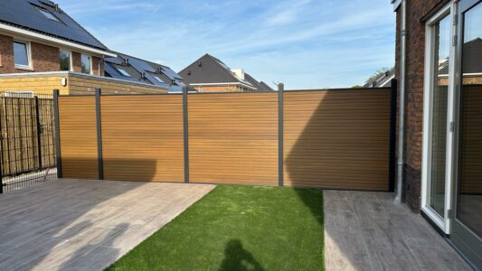 WPC-Zaun Rhombus Teak – Bild 4