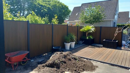 WPC-Zaun Rhombus Teak – Bild 7