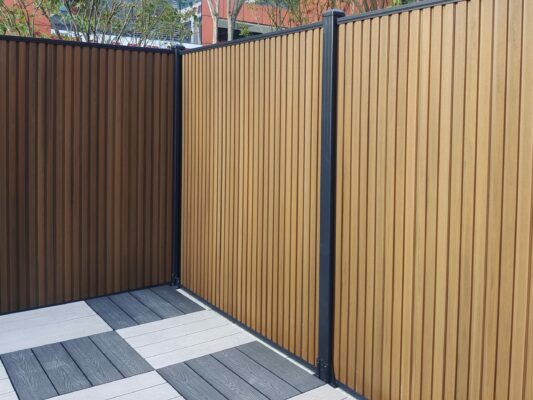 WPC-Zaun Rhombus Teak – Bild 8